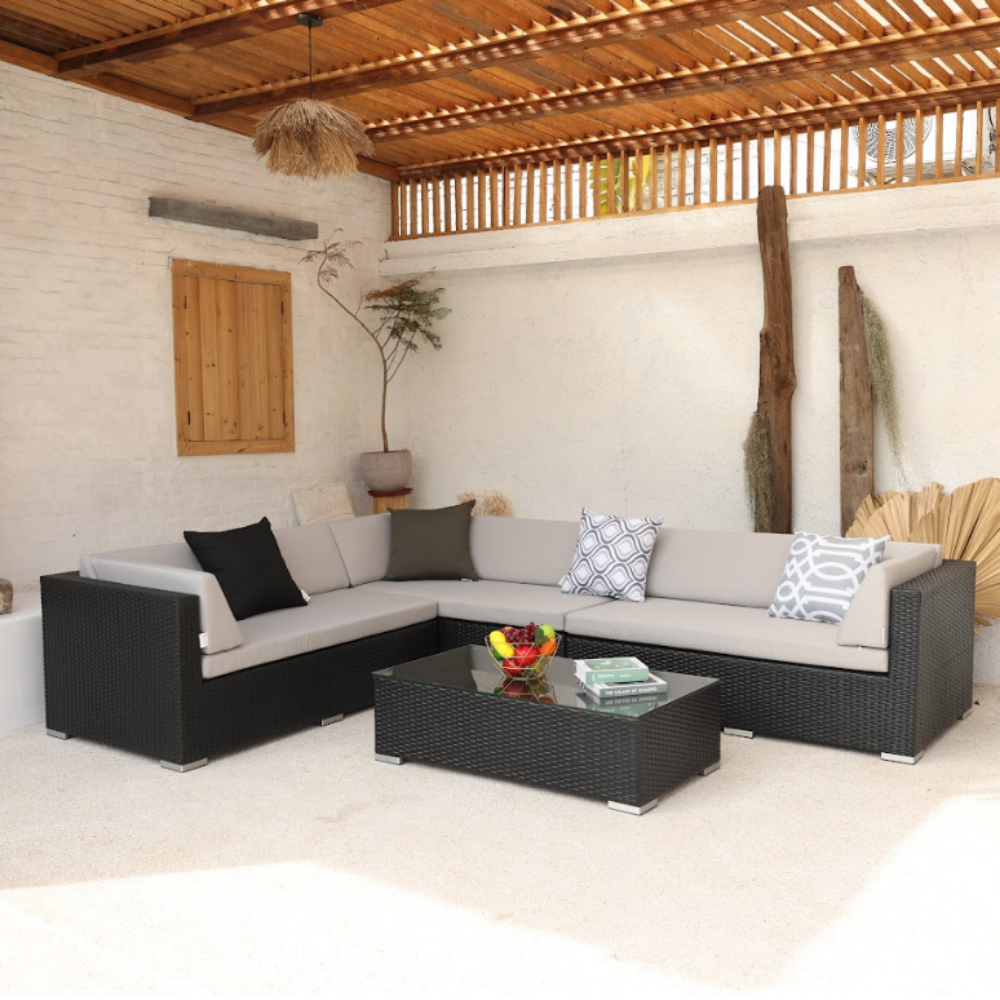 Giant L Sectional